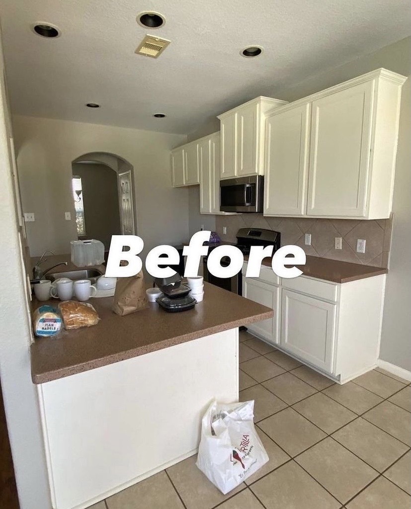 Full kitchen demolition and rebuild project by CraftLine Contractor.